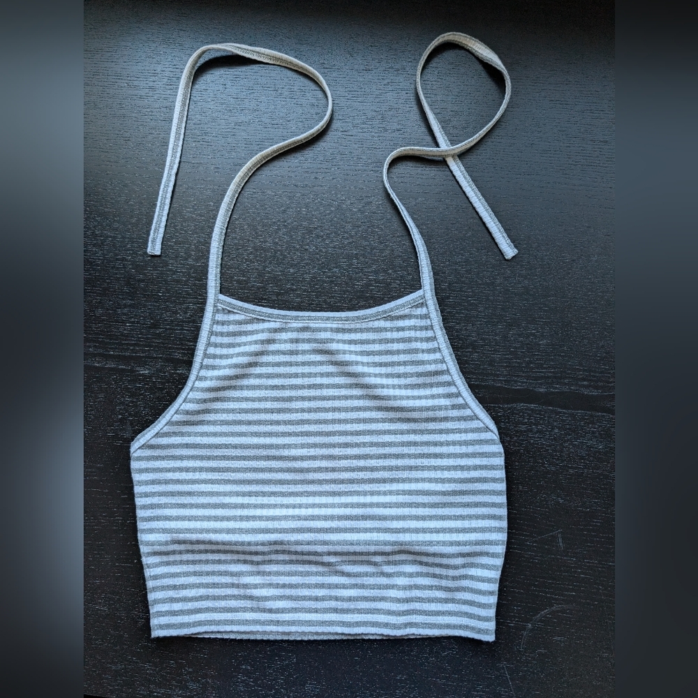 Aritzia Wilfred Free Ribbed Striped Halter Top